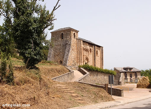 Corull&oacute;n, Le&oacute;n