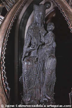 La Mare de D&egrave;u del Claustre