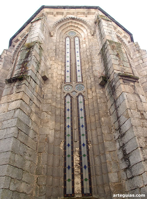Ábside central de la iglesia del Convento de San Francisco, ciudad de Lugo