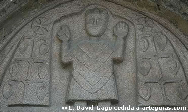 T&iacute;mpano del Salvador de Sarria, Lugo