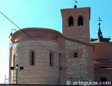 &Aacute;bside mud&eacute;jar de la iglesia de San Crist&oacute;bal