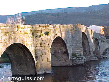 Puente Medieval de Navaluenga, &Aacute;vila