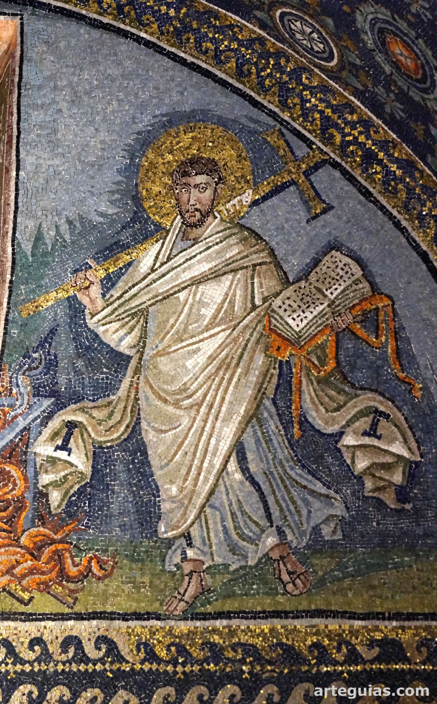 Mosaico de San Lorenzo m&aacute;rtir dirigi&eacute;ndose al martirio