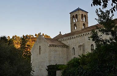 La iglesia monacal desde el norte
