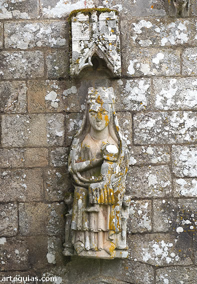 Virgen amamantando al Ni&ntilde;o. Capilla de los Deza