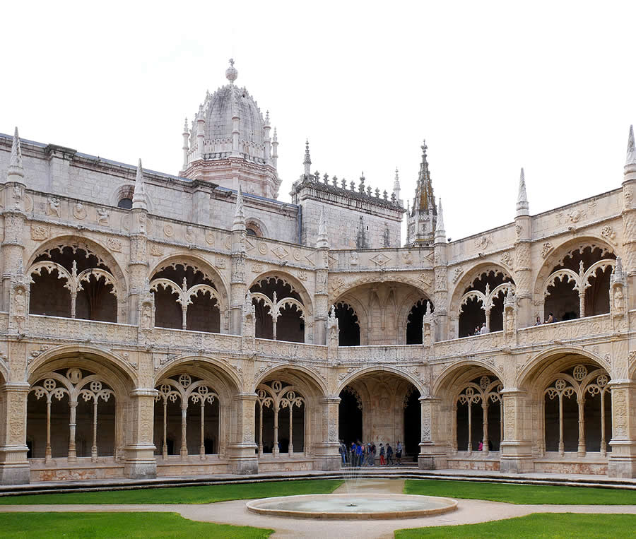 Claustro del Monasterio de los Jerónimos de Belém de Lisboa