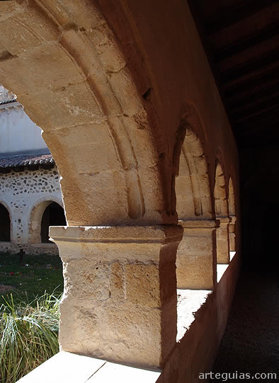 Arquer&iacute;as del claustro