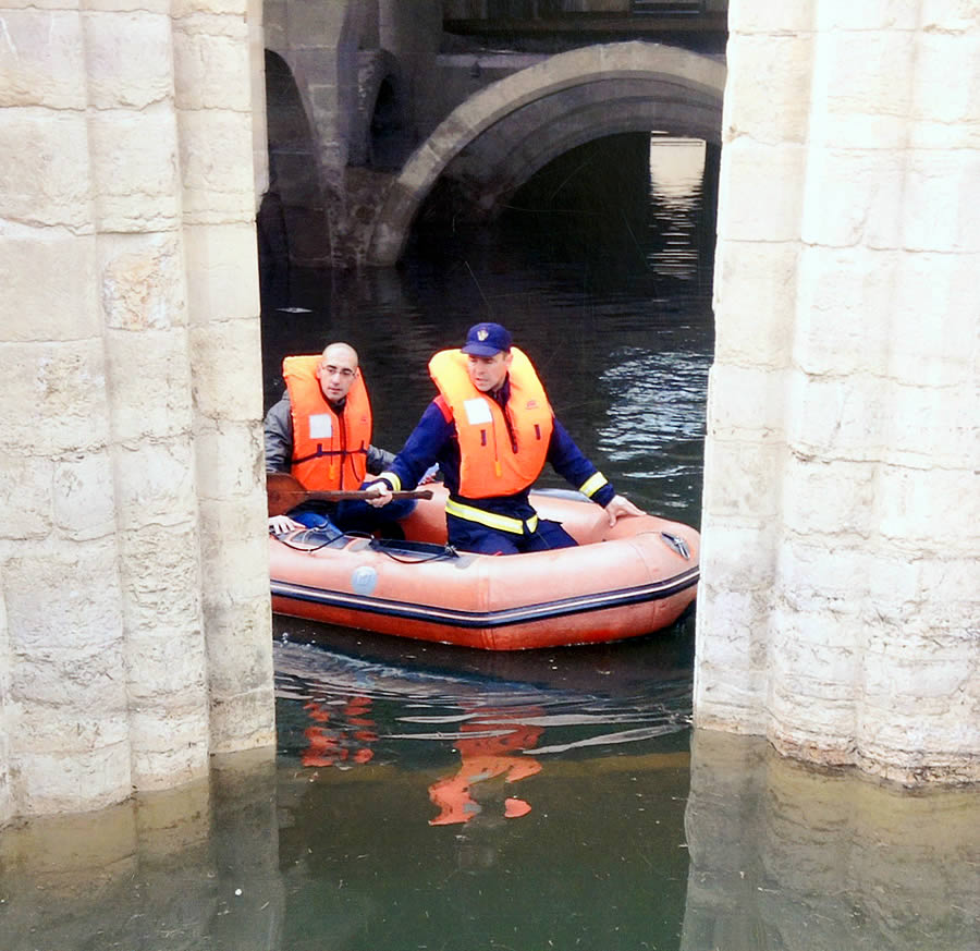 "navegando" entre las naves