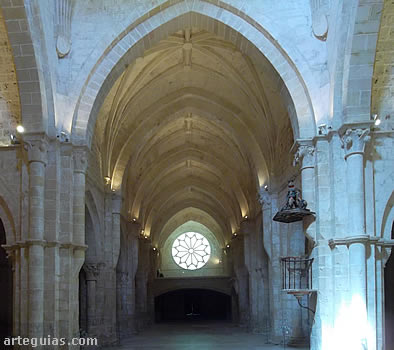 Nave central de la iglesia
