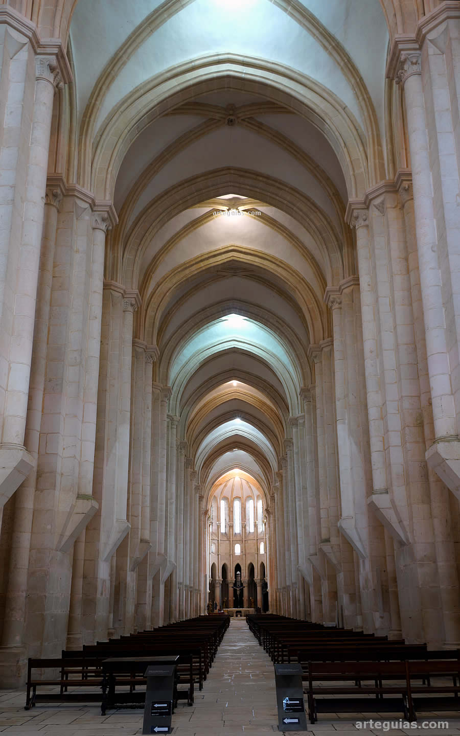 Iglesia del Monaterio de Alcoba&ccedil;a 