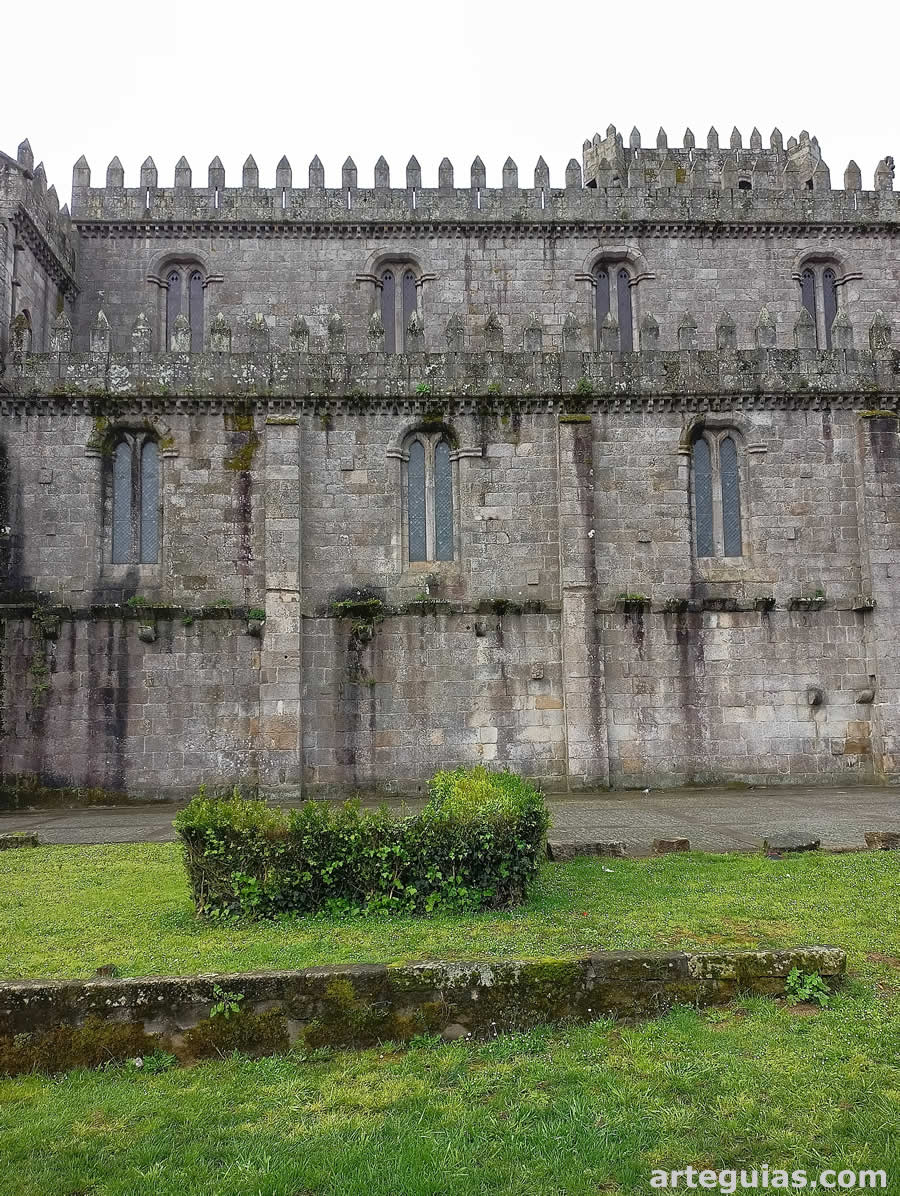 Aspecto de las naves con sus vanos de iluminaci&oacute;n