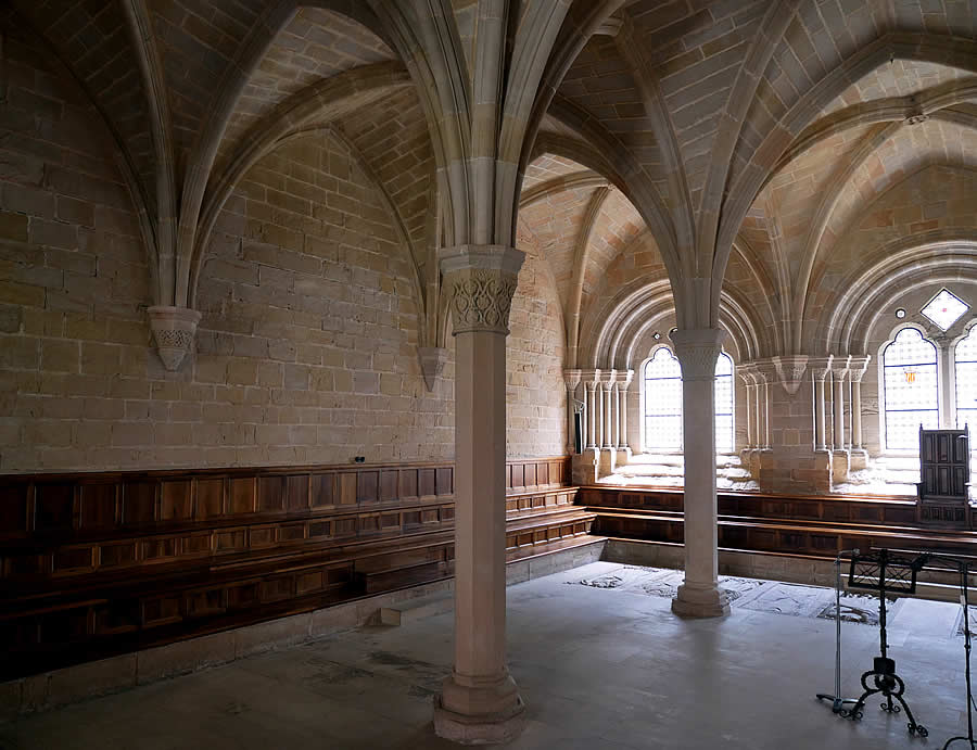 La sala capitular de Poblet es un espacio reservado para la comunidad de monjes que habitan este monasterio
