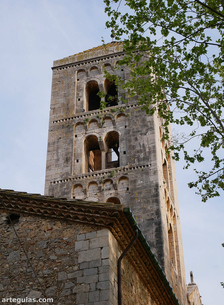 Campanario lombardo. Vilabertrán