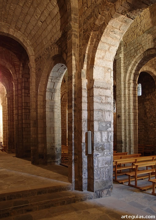 Articulaci&oacute;n y alzado de la iglesia del Monasterio de Obarra