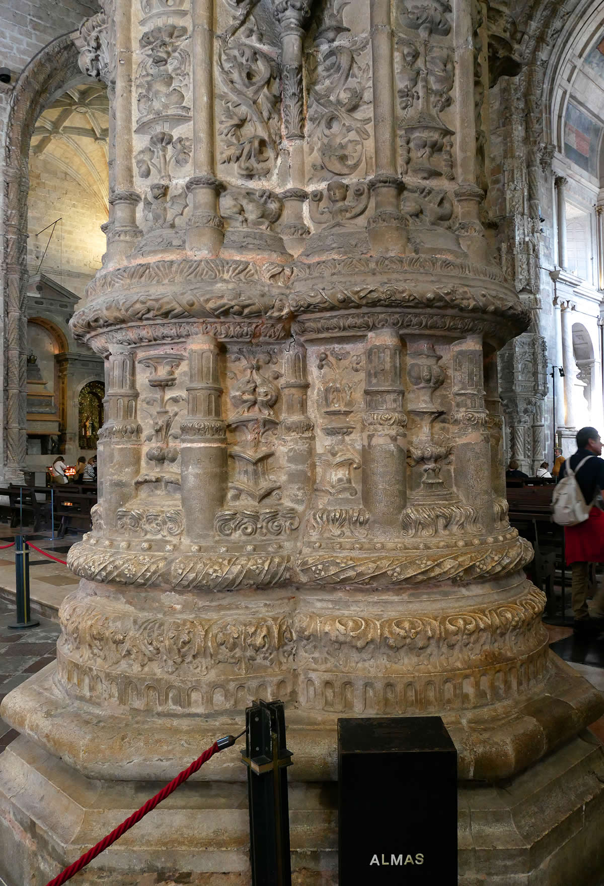 Pilar de la iglesia