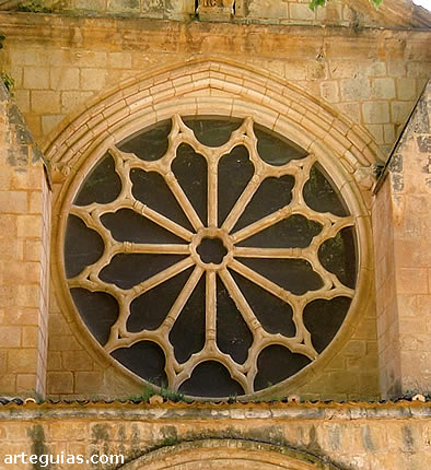 Roset&oacute;n de la fachada occidental