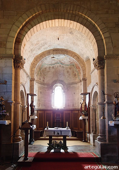 Interior del ábside principal