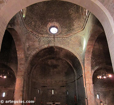 B&oacute;veda del cimborrio de la iglesia