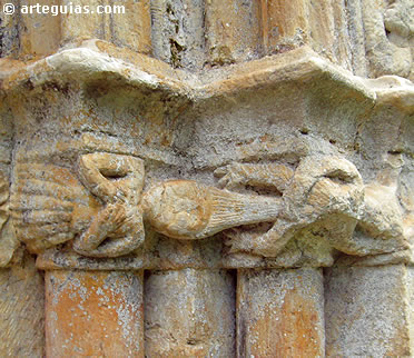 Capiteles historiados