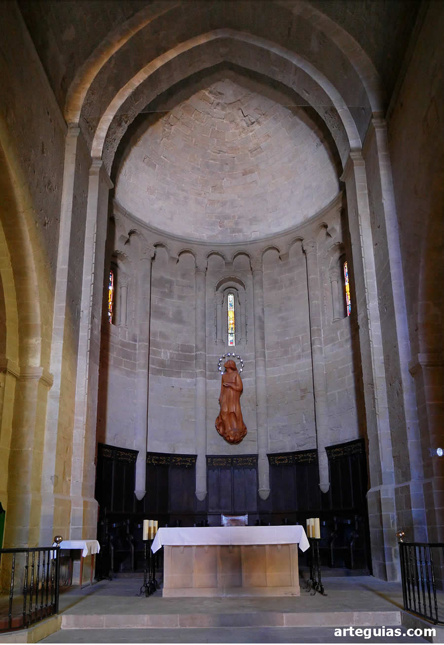 Interior del ábside principal