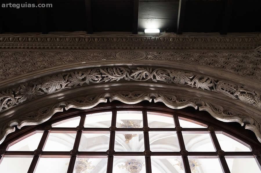 Decoraci&oacute;n g&oacute;tico-mud&eacute;jar de una de las capillas