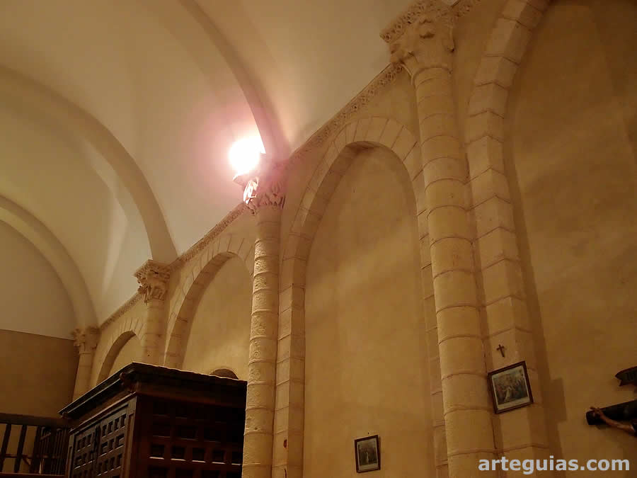 Caballar: interior de la nave