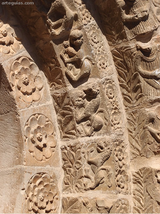 Leones en la puerta