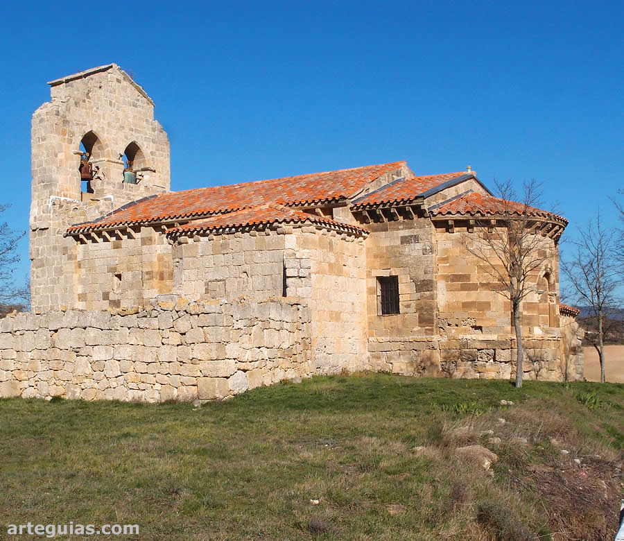 La iglesia desde el sureste