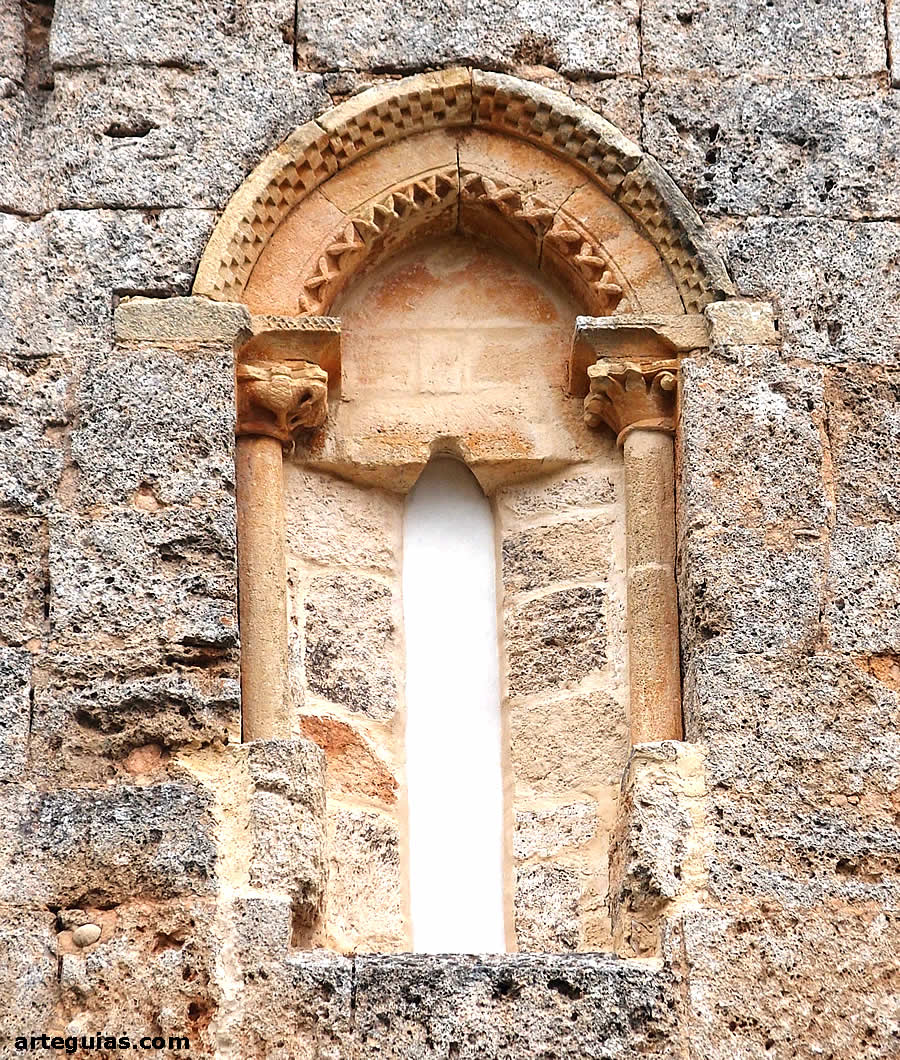 Ventanal del imafronte