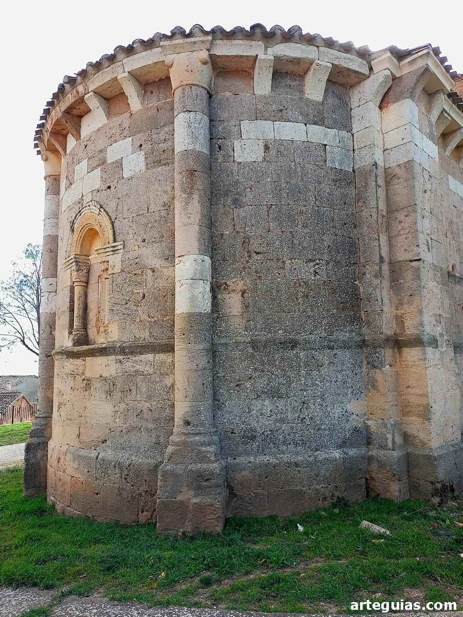 Ábside de la glesia de Castrillo de Riopisuerga, Burgos