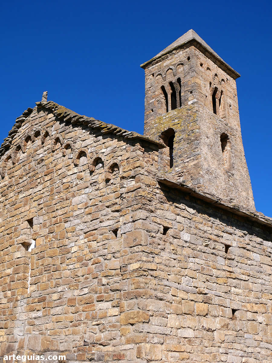 La de Coll de Nargó es una iglesia muy fotogénica y pintoresca