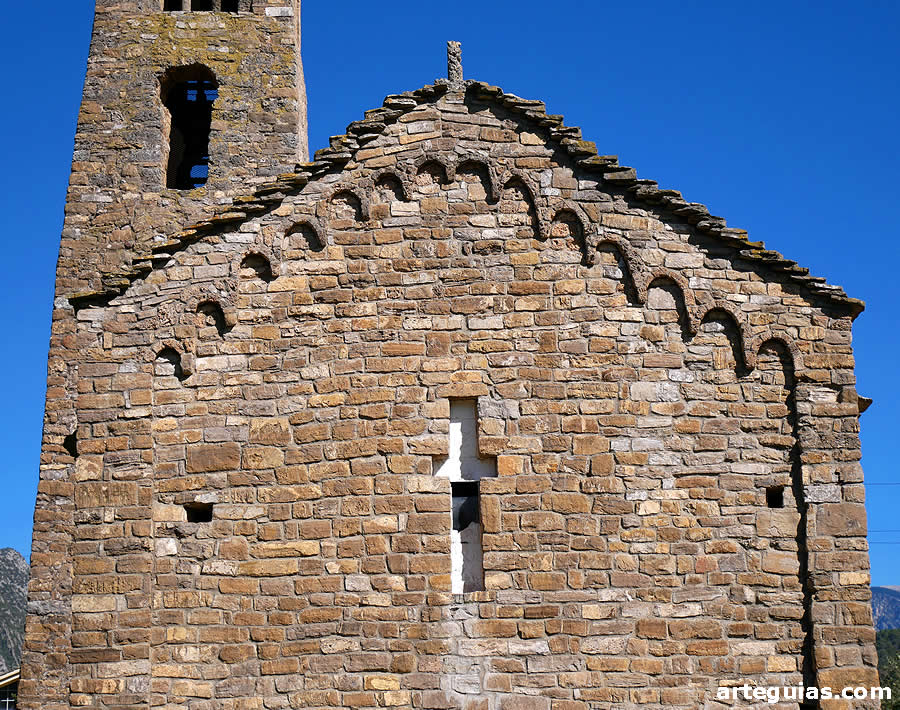 Iglesia de Coll de Nargó: imafronte