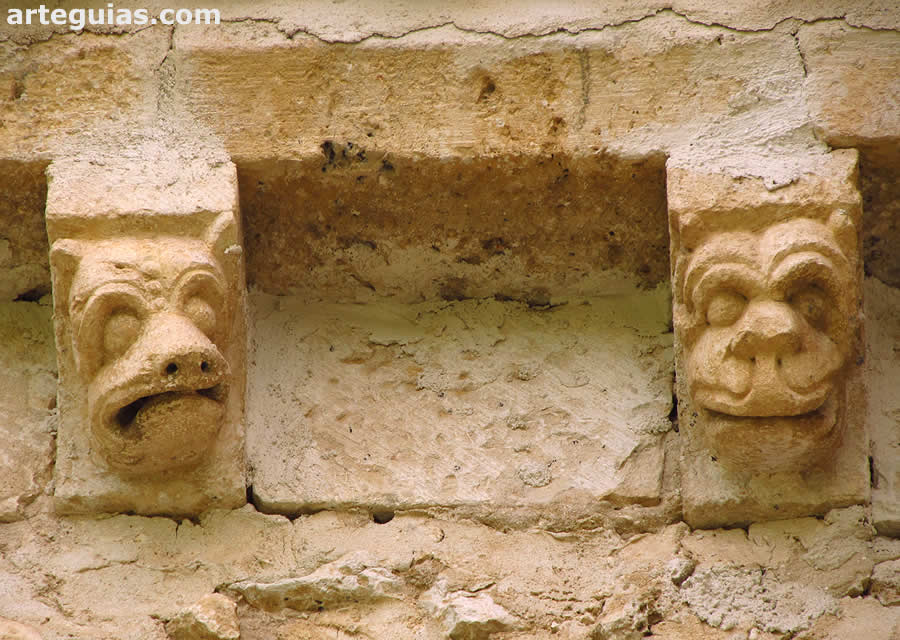 Cabezas dragonianas