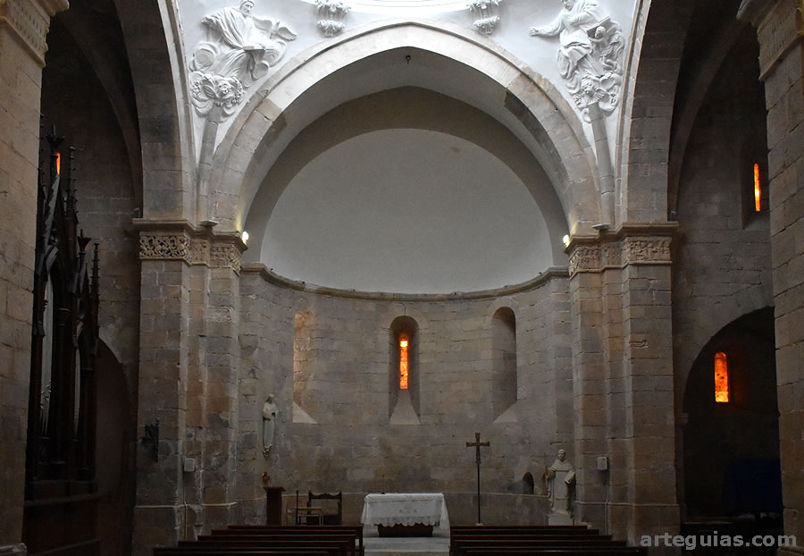 Interior de la iglesia de Pla de Santa María, Tarragona