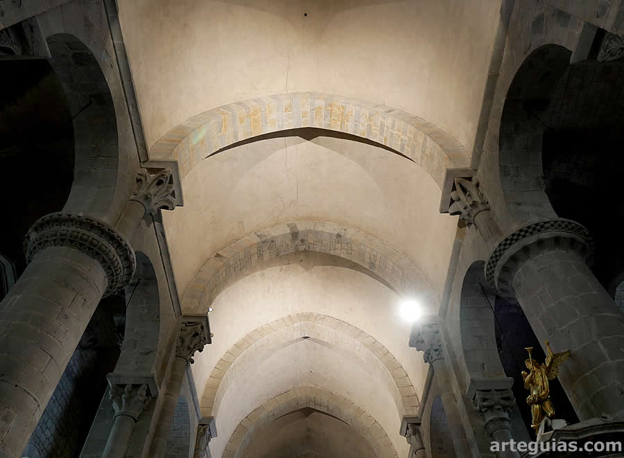 Bóveda de medio cañón