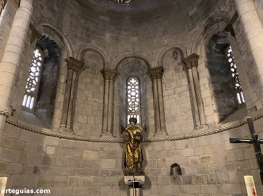 Iglesia de San Esteban de Sos del Rey Católico, Zaragoza: hemiciclo absidal