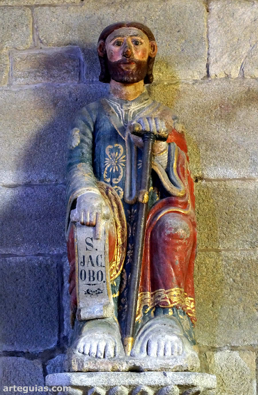 Estatua gótica de Santiago apóstol