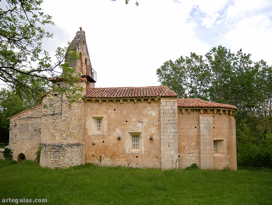 Iglesia de San Miguel de Cornezuelo, Burgos. Vista desde el sur