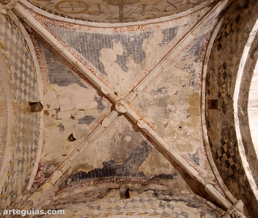 Bóveda del crucero de la iglesia de San Andrés de Tabliega