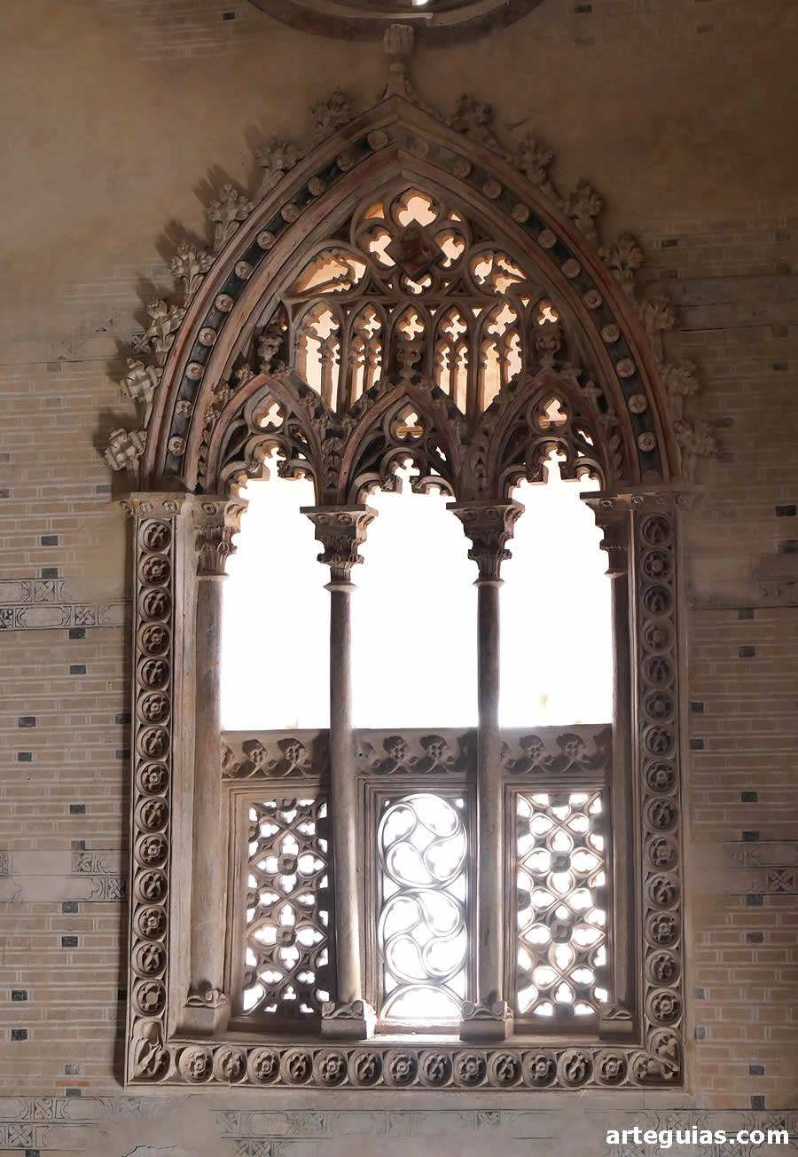 Ventanal g&oacute;tico mud&eacute;jar