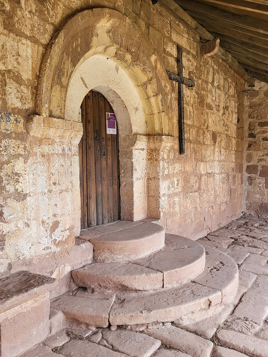 Pequeña puerta de entrada