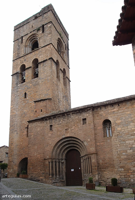 Iglesia de Aínsa, Huesca