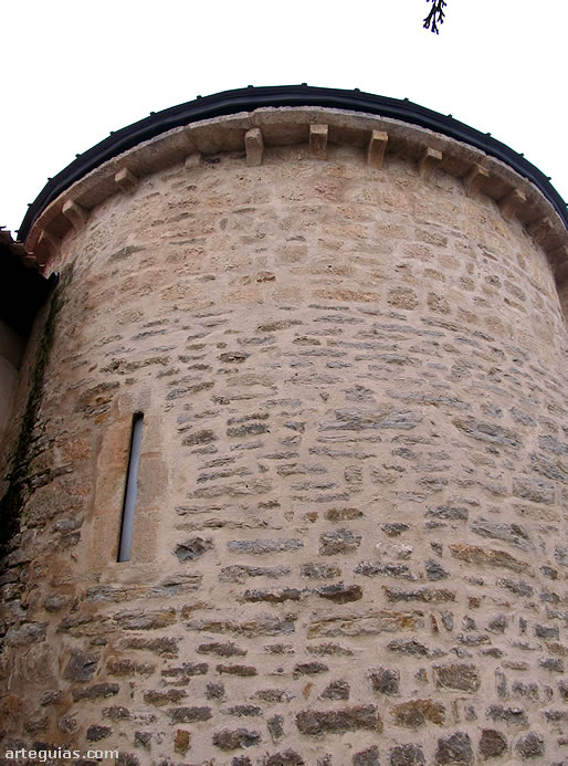 Ábside de la iglesia de Alaiza
