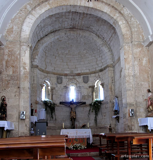 Iglesia de Arroyo de la Encomienda: interior del &aacute;bside