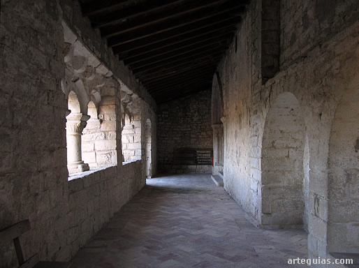 Interior del pórtico