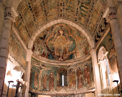 Iglesia de Gaceo, Álava: Cabecera repleta de pinturas