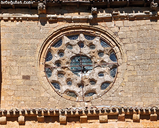 Rosetón de la fachada sur (Grijalba)