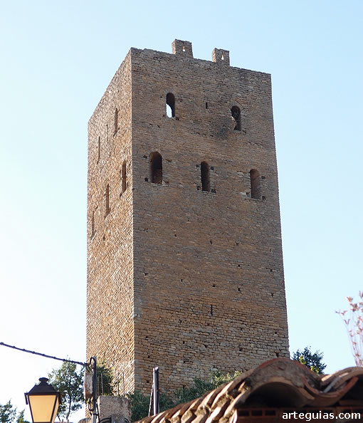 Torre defensiva de Luzás, siglo XI