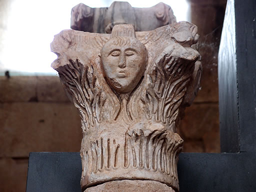 Capitel