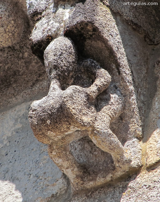Hombre con dolio. Iglesia de Serantes